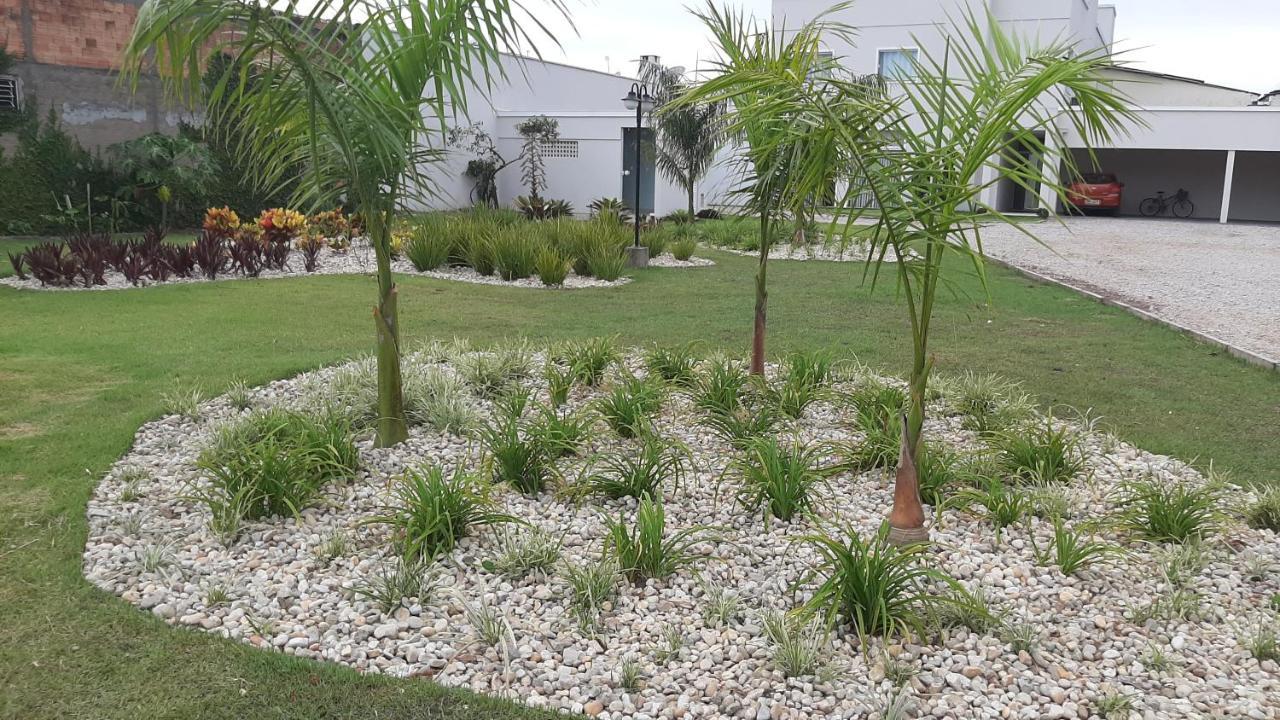 Excelente Sobrado Confortavel No Centro De Tijucas Proximo As Praias Exteriér fotografie